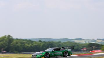 Paul Menard Earns Second-Consecutive Pole, Third of 2024 at Mid-Ohio